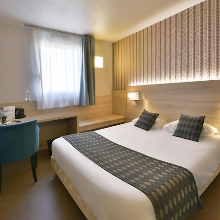 Brit Hotel Landivisiau Exteriör bild